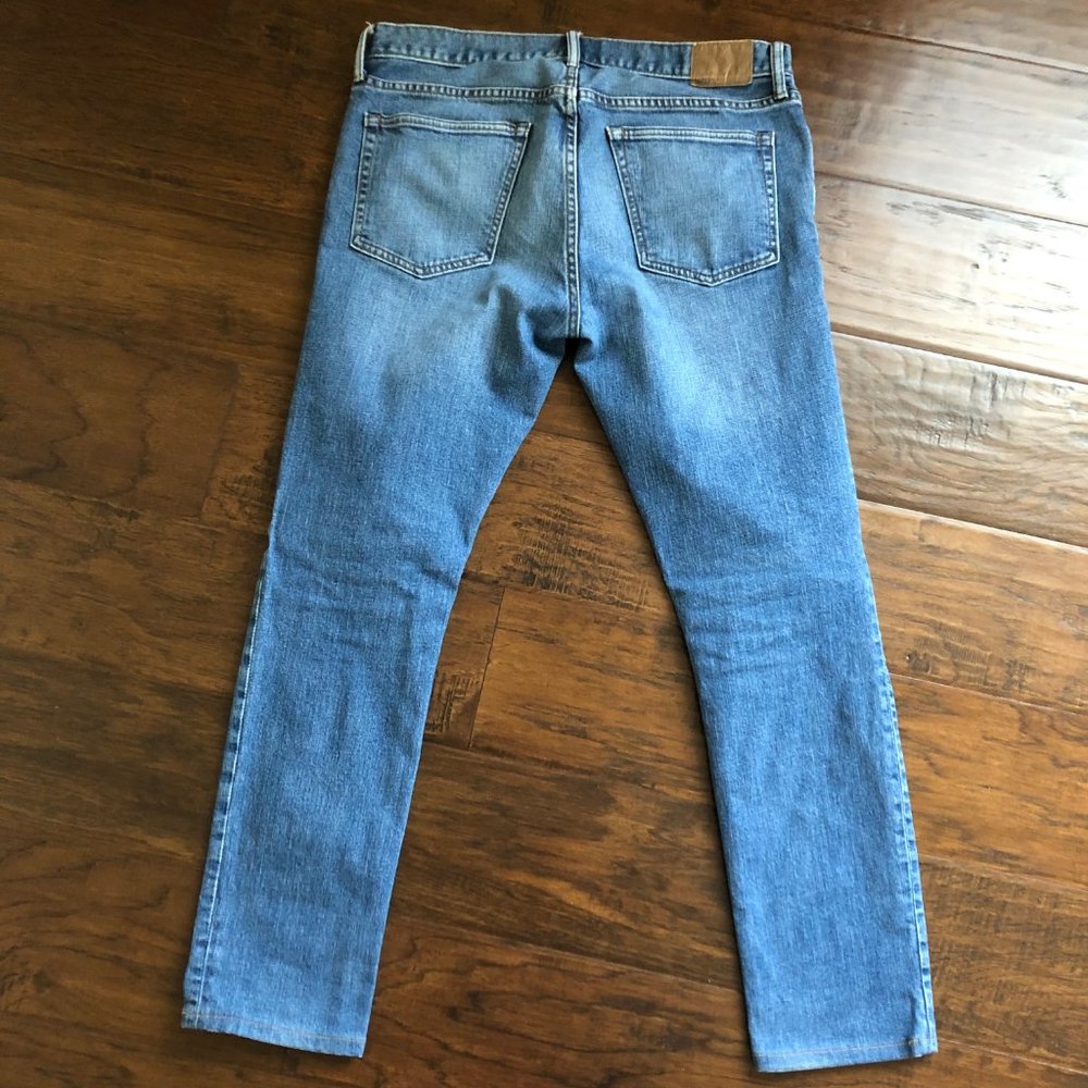 Gap mens jeans size 33 W x 29 L skinny fit - Picture 2 of 4